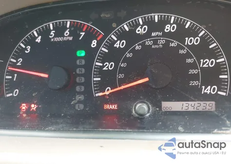 2005 Toyota Camry Le z USA, uszkodzony, nr VIN 4T1BE30K15U579959